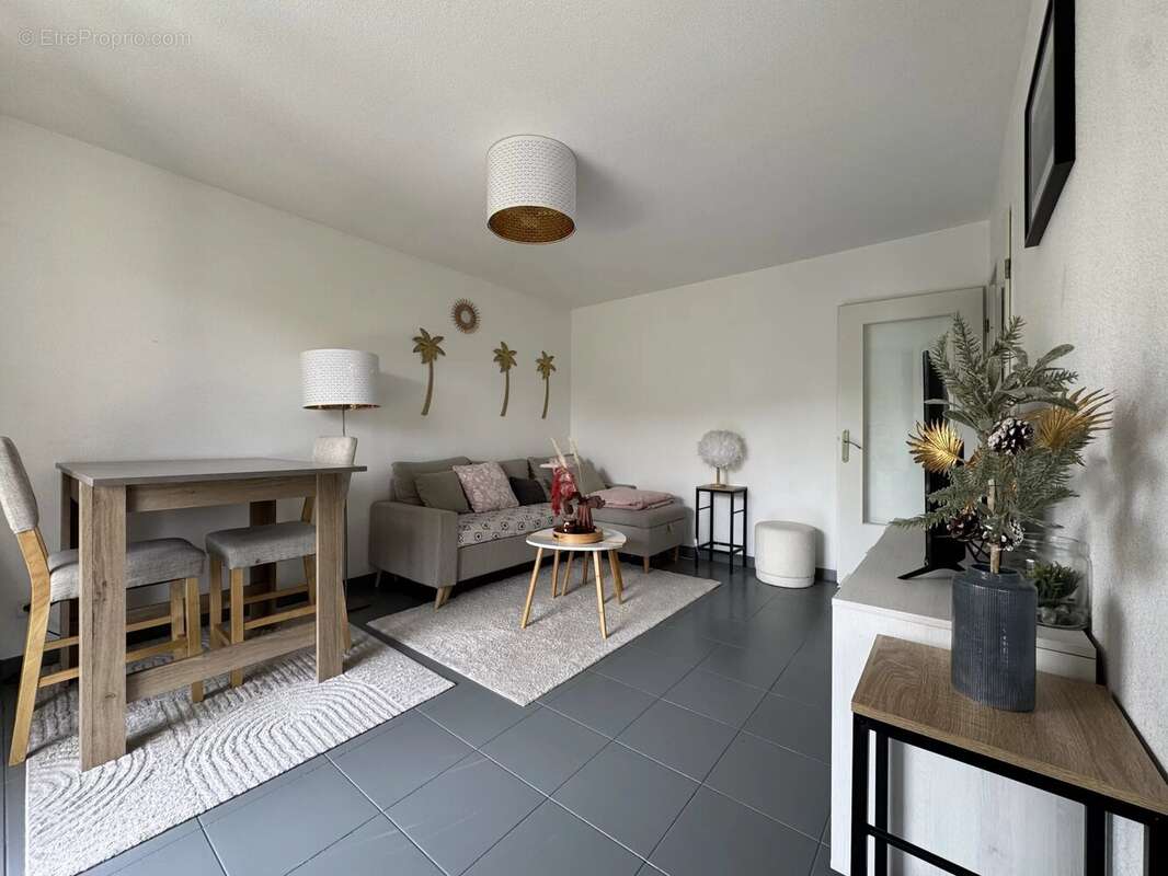 Appartement à MARSEILLE-13E