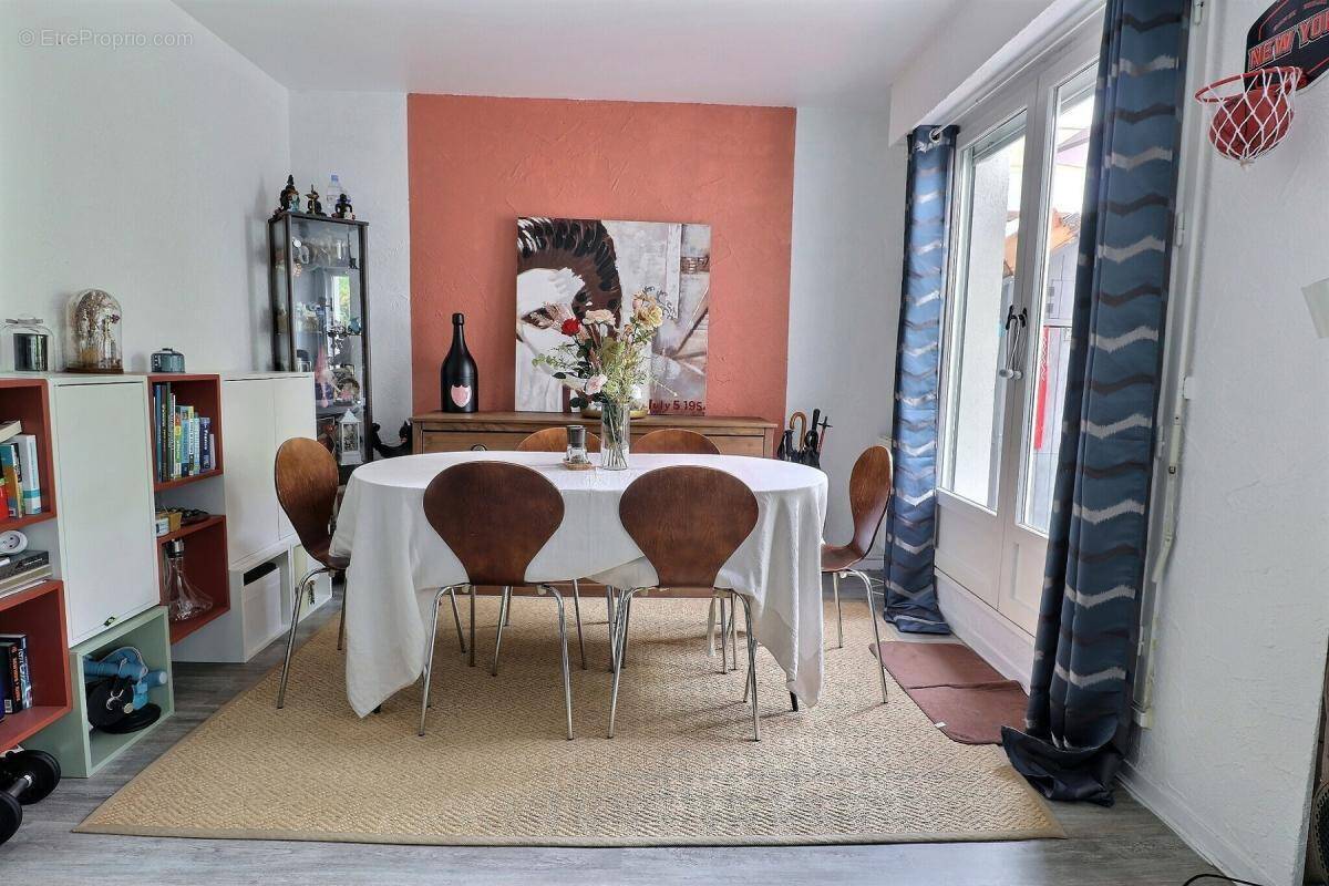 Appartement à LE PORT-MARLY
