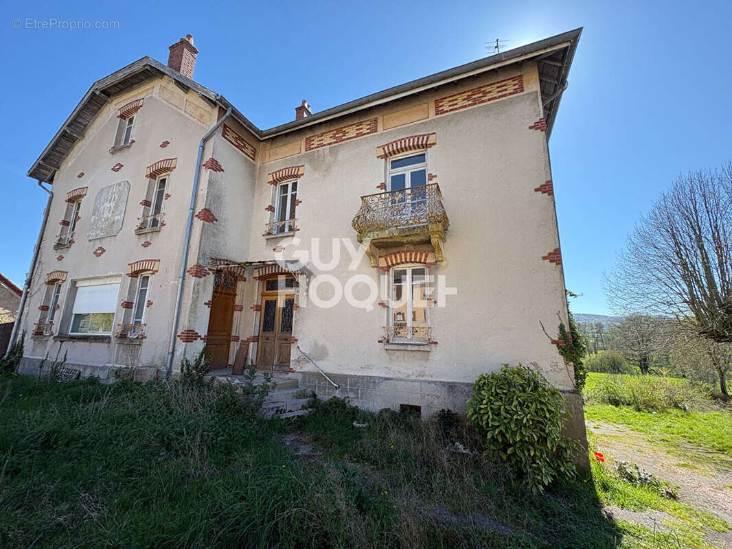 Maison à MESVRES
