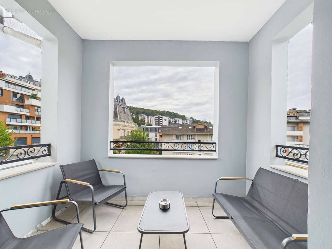 Appartement à AIX-LES-BAINS