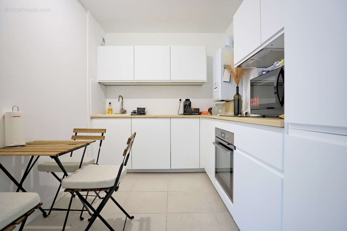 Appartement à LA LONDE-LES-MAURES