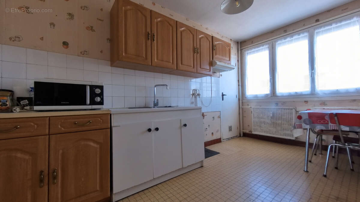 Appartement de 76 m2 avec garage   Valence - photo 10
