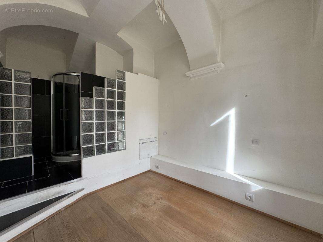 Appartement à TENDE