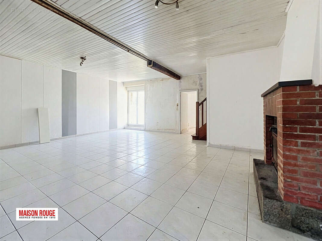 Maison à rénover avec studio indépendant ? Vildé-la-Marine à 100 m de la baie - photo 3