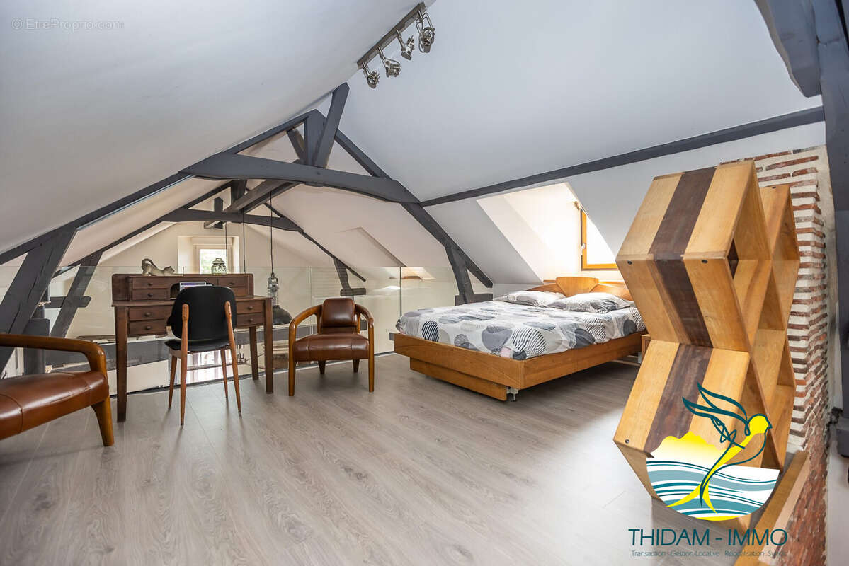 Appartement 142 m² à Lescar  - photo 8