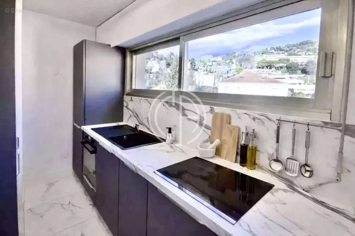 Appartement à LE CANNET