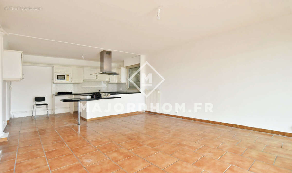 Appartement à MARSEILLE-10E