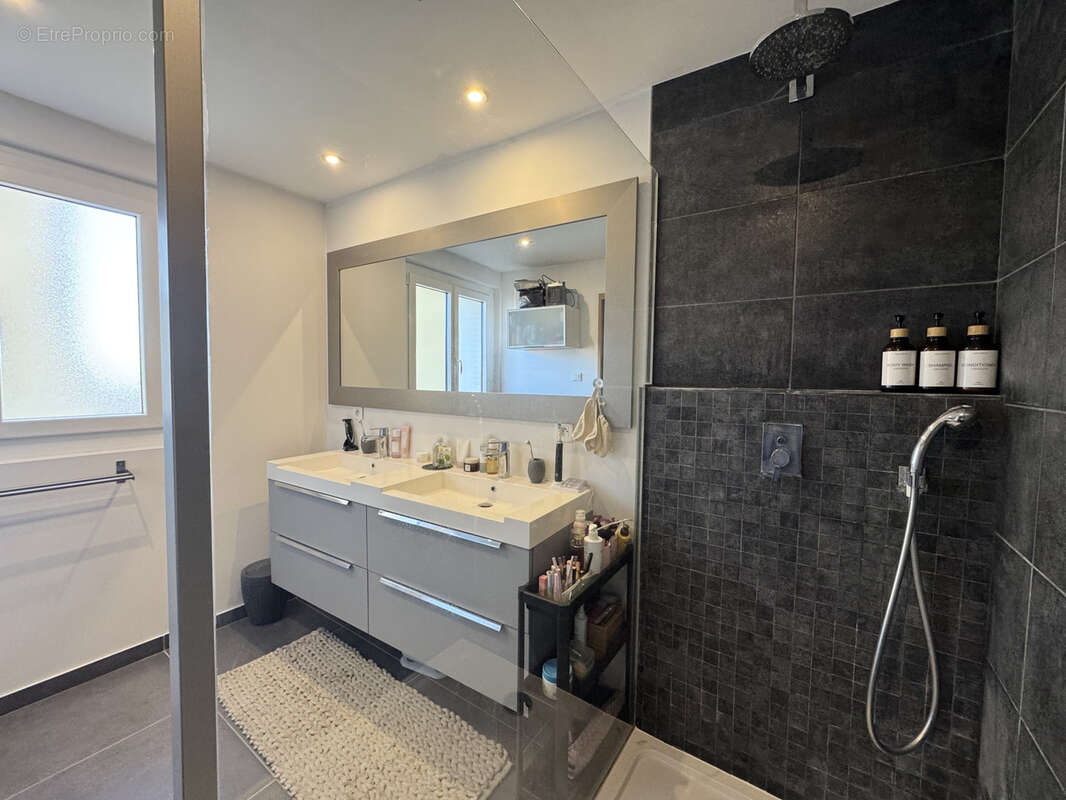 Appartement à VALENCE