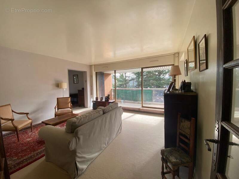 Appartement à VERSAILLES