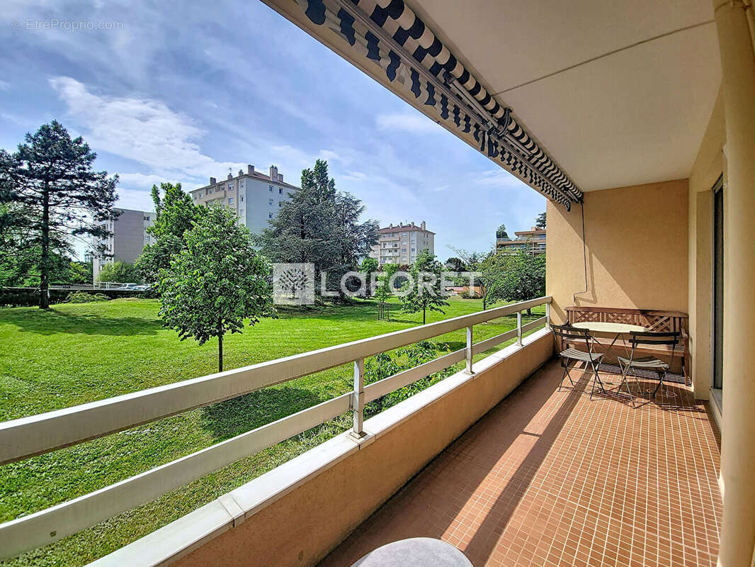 Appartement à CALUIRE-ET-CUIRE
