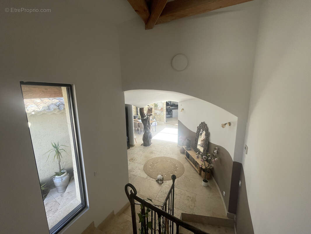 Maison à SAINTE-CECILE-LES-VIGNES
