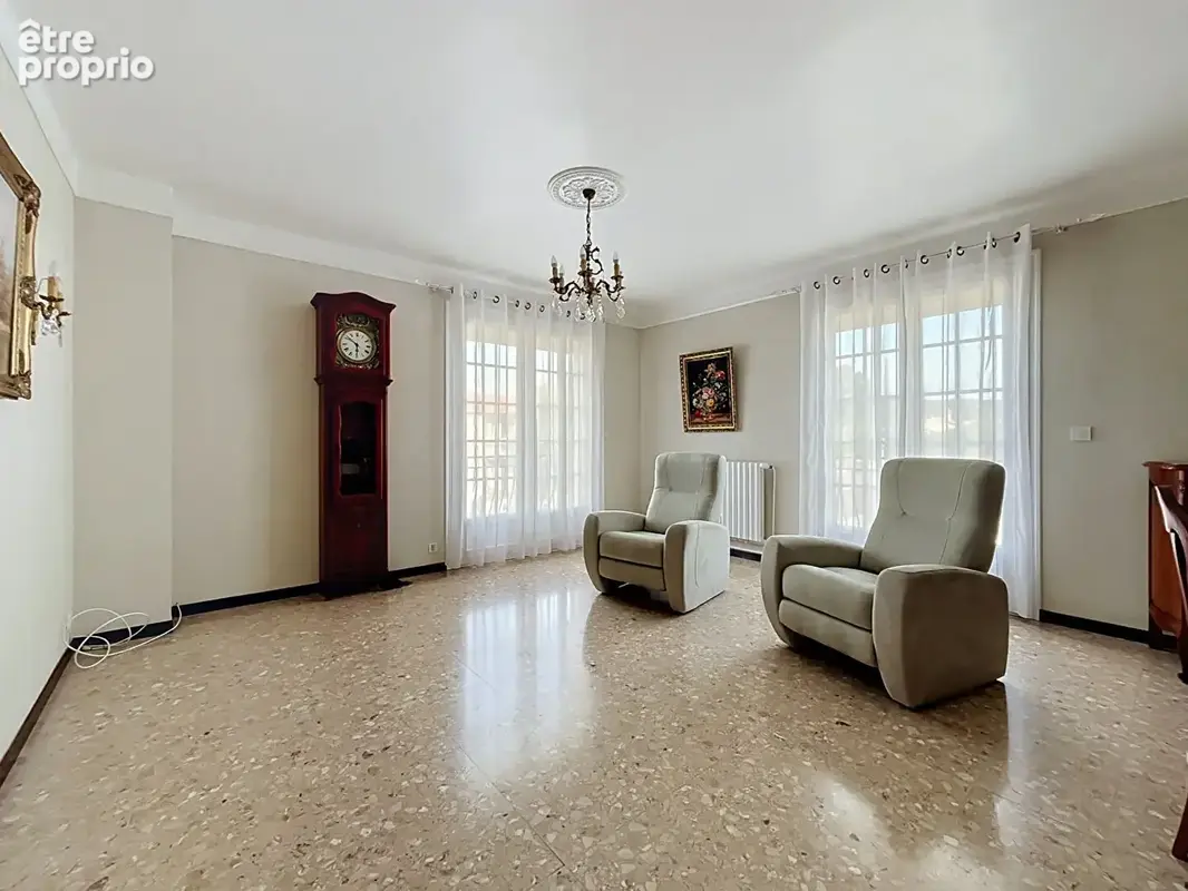 Une villa, deux possibilités. A vous de choisir ! - photo 8