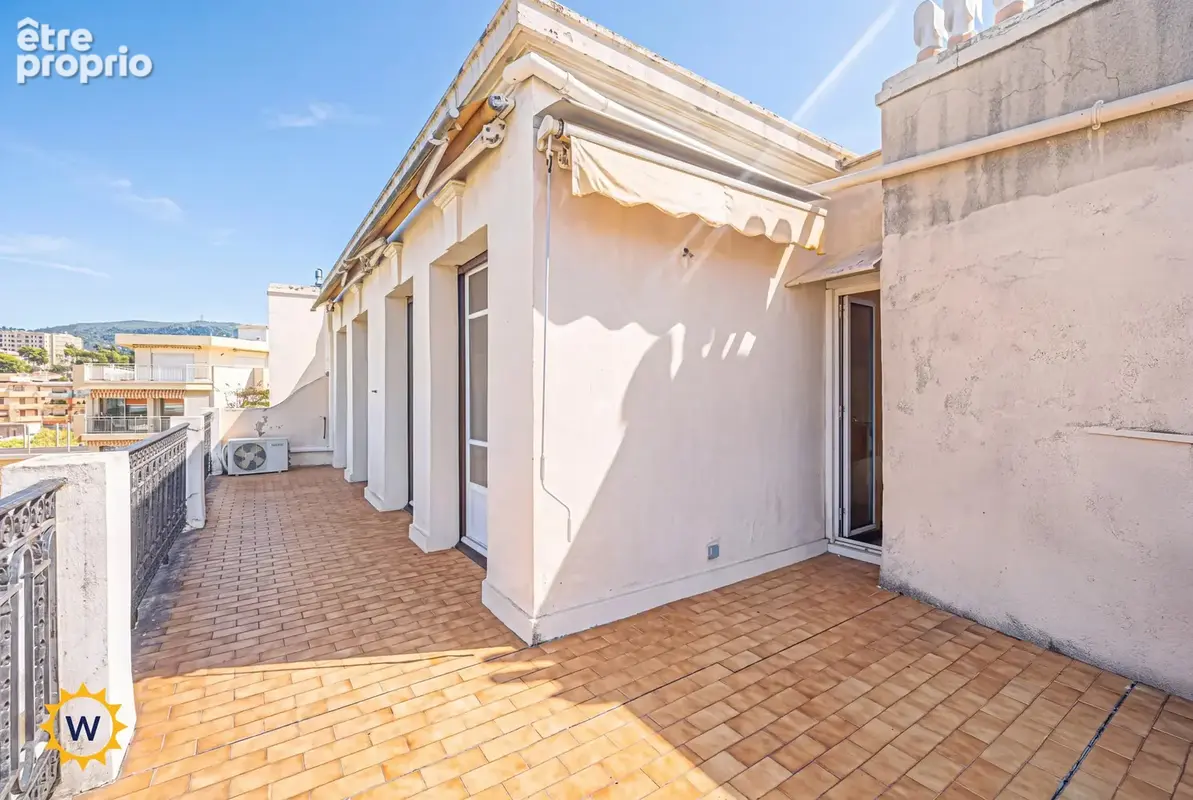 Nice centre - dernier etage avec terrasse - photo 4