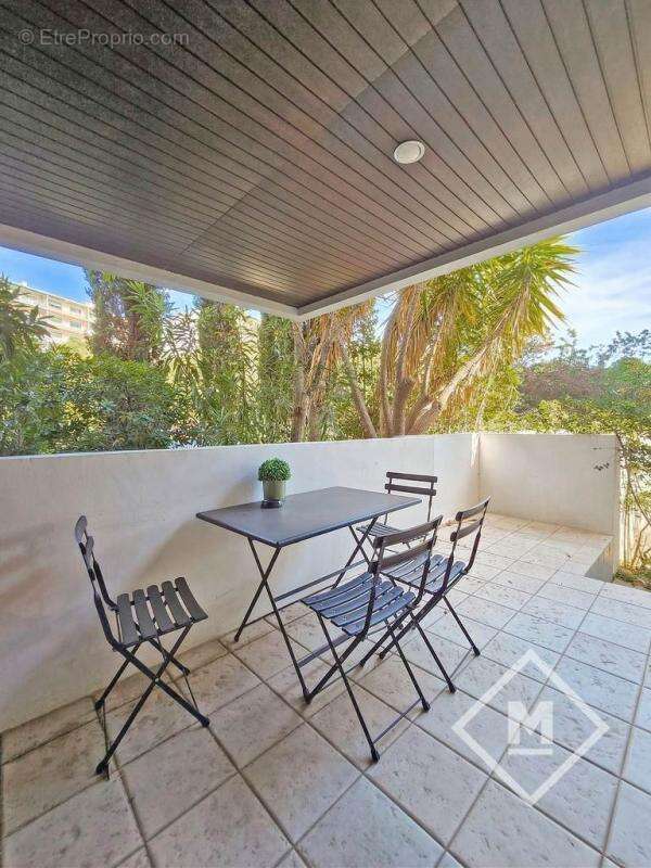 Appartement à MARSEILLE-8E