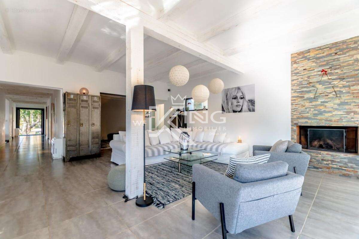 Appartement à PLAN-DE-LA-TOUR