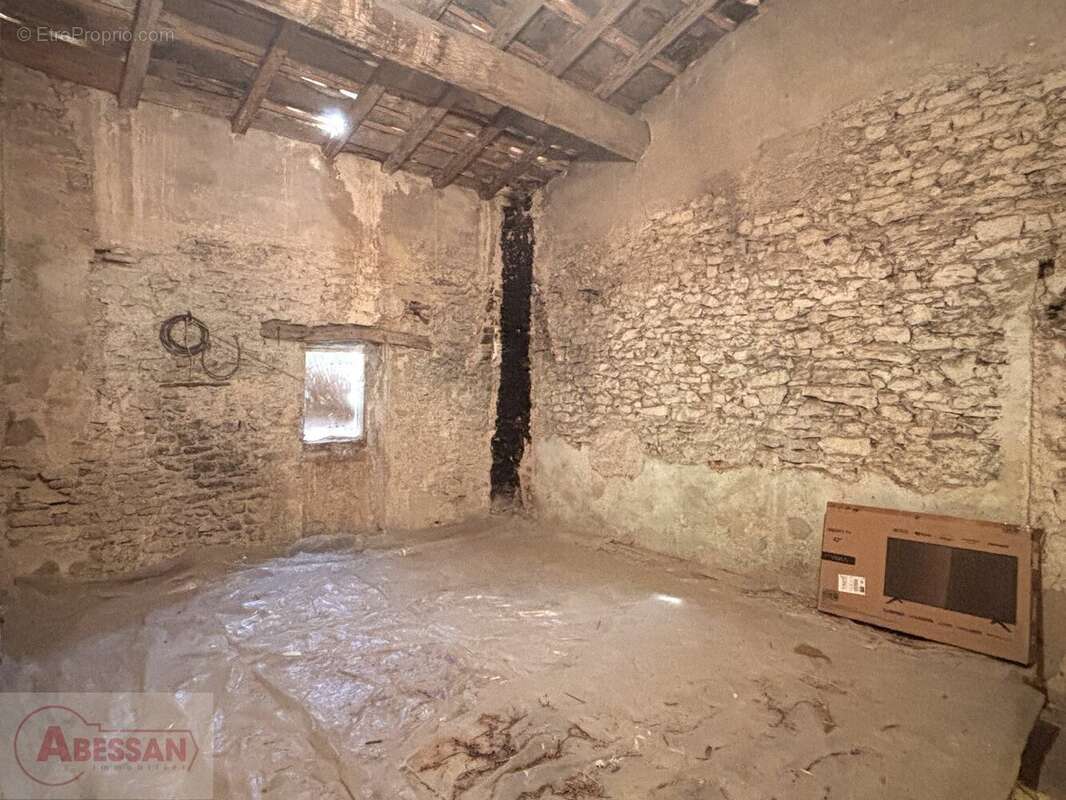 Maison 93 m² à Sauve  - photo 13