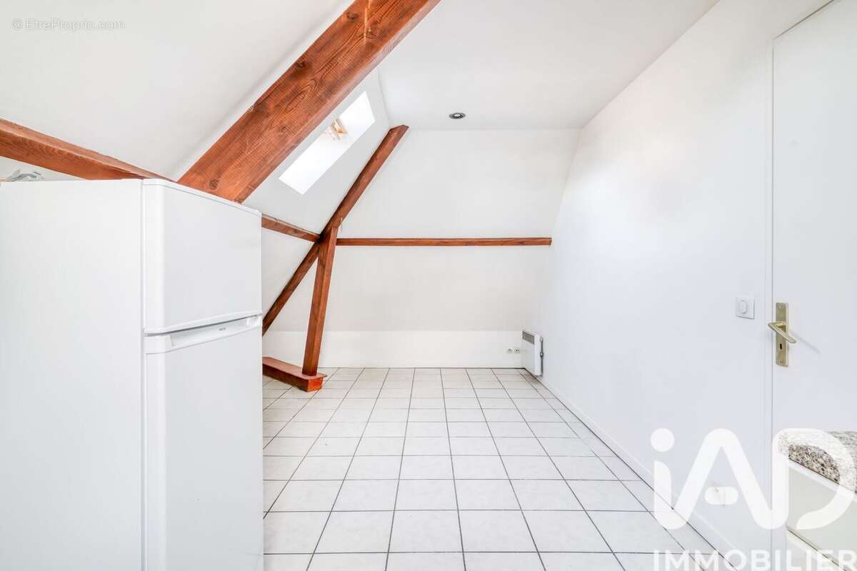 Photo 3 - Appartement à SAINT-GERMAIN-LES-CORBEIL