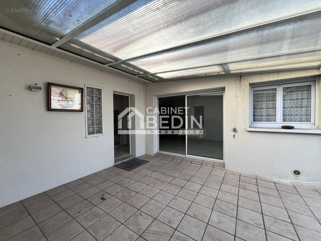 Maison à BLANQUEFORT