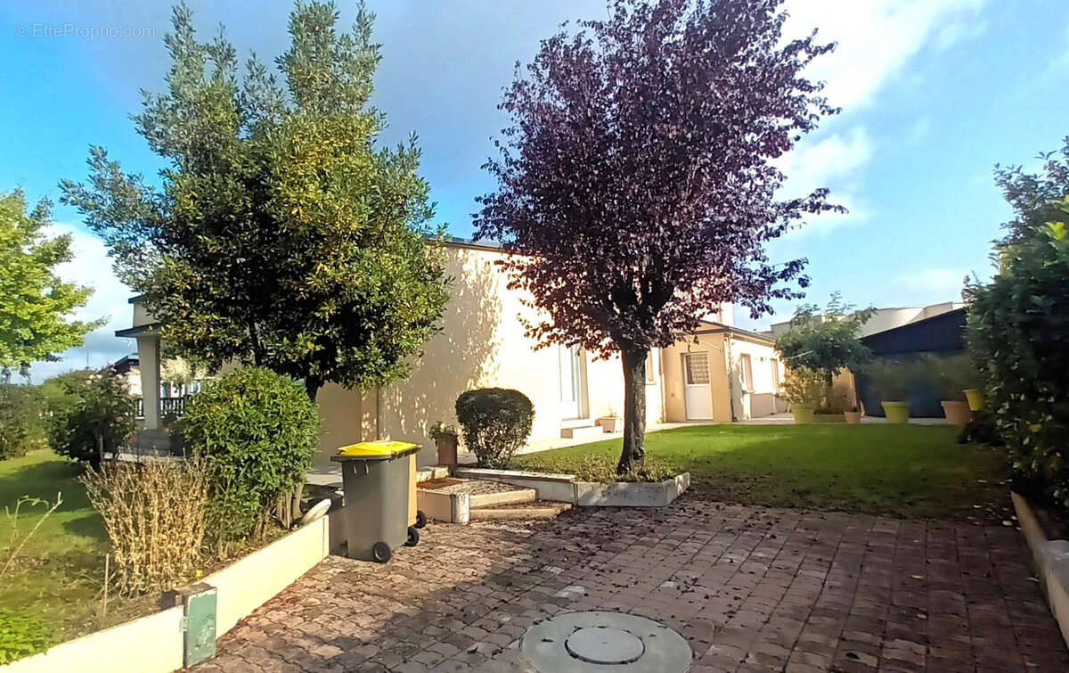Maison à VERNOUILLET