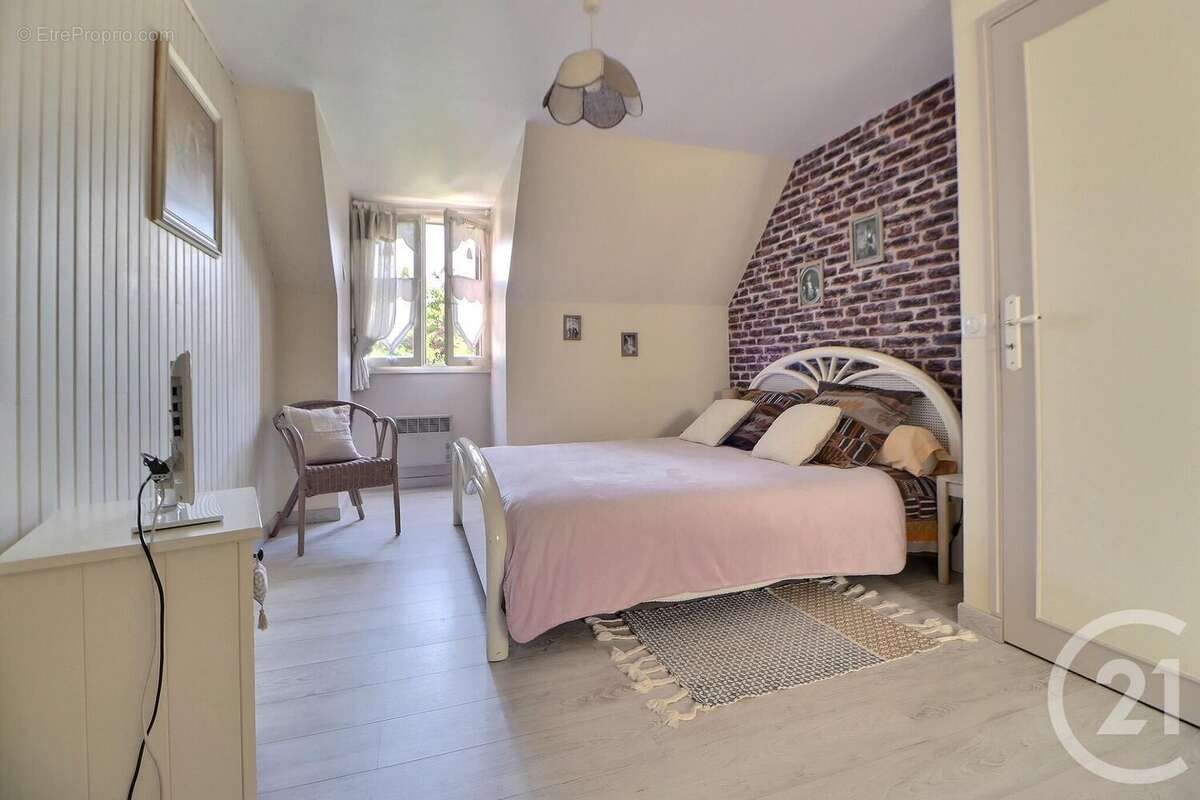 Maison à AULNAY-SOUS-BOIS