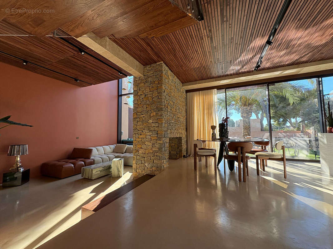 Maison à CARRY-LE-ROUET