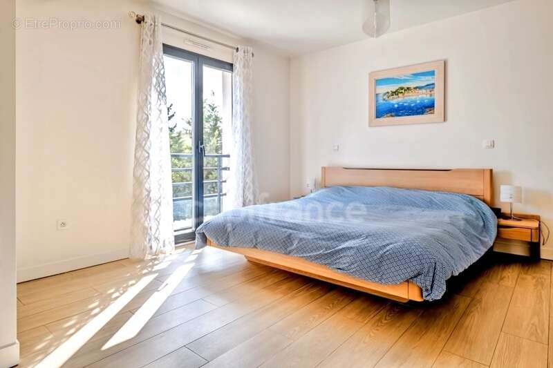Maison à vendre P8 FONTENAY SOUS BOIS (94) au cœur des Rigollots, en limite de VINCENNES, 215 m² avec jardin arboré, terrasse et - photo 11