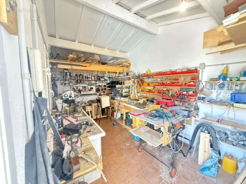 Maison à MONTAGNAC