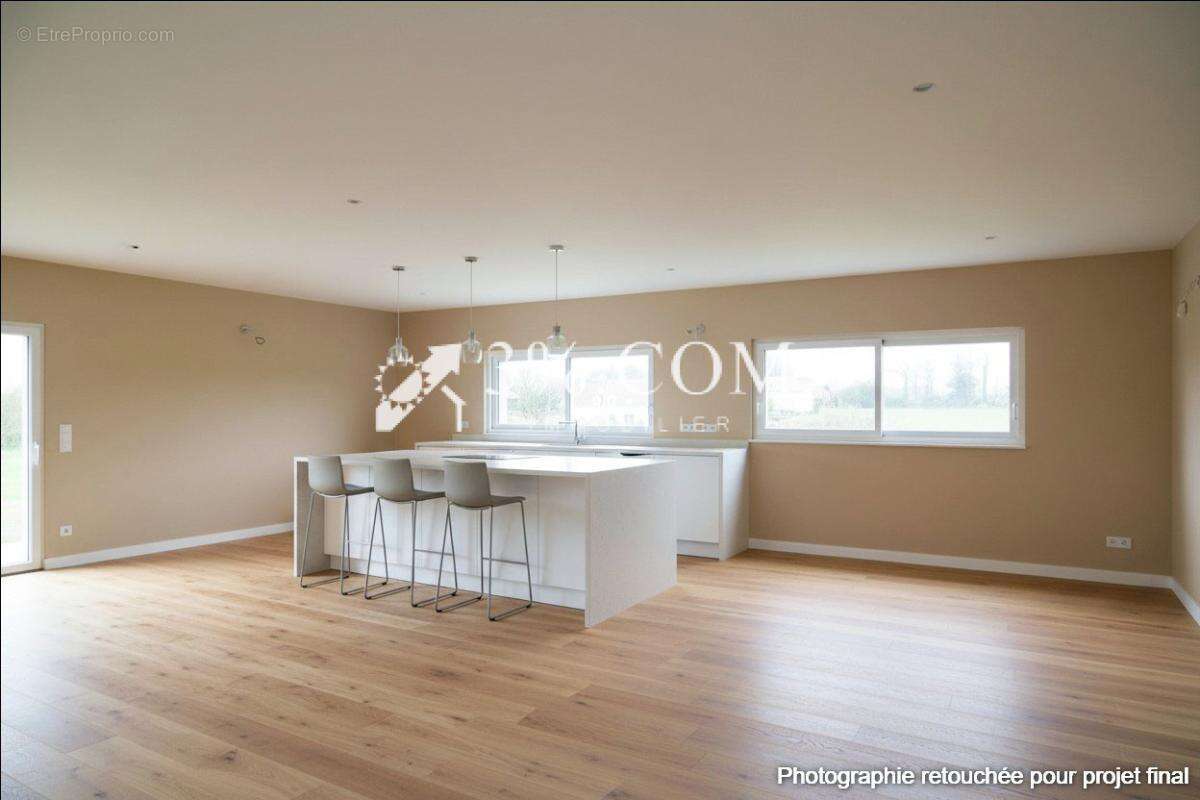 Maison à SAINT-MARTIN-EN-CAMPAGNE