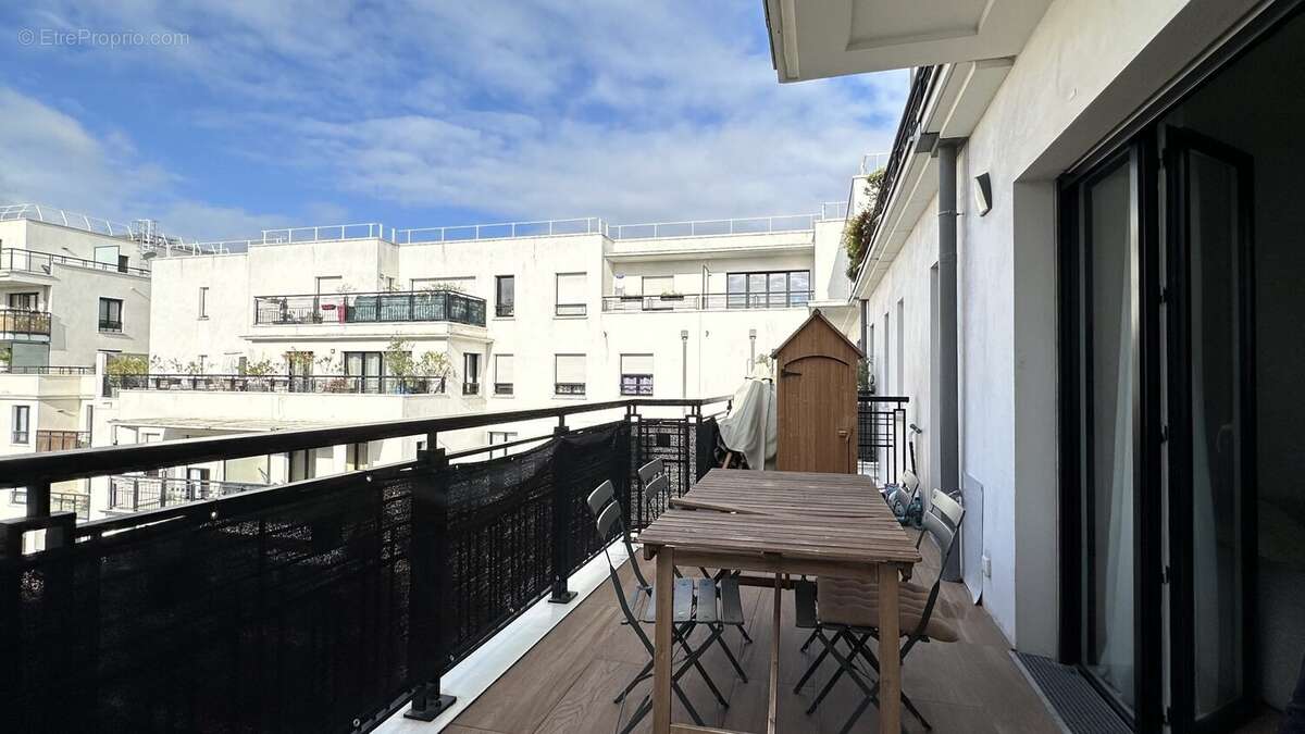 Appartement à SURESNES