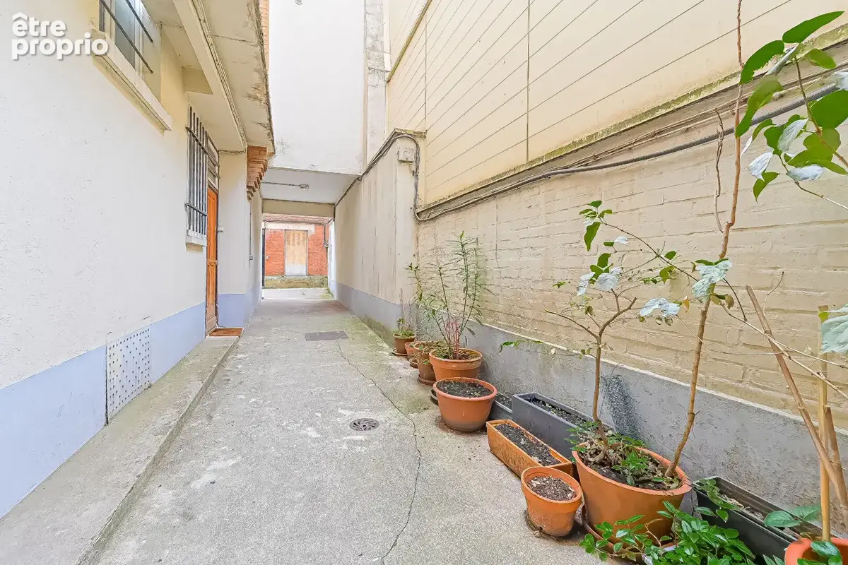 Studio à vendre en rez-de-chaussée à Paris - Réf 5391 - photo 11