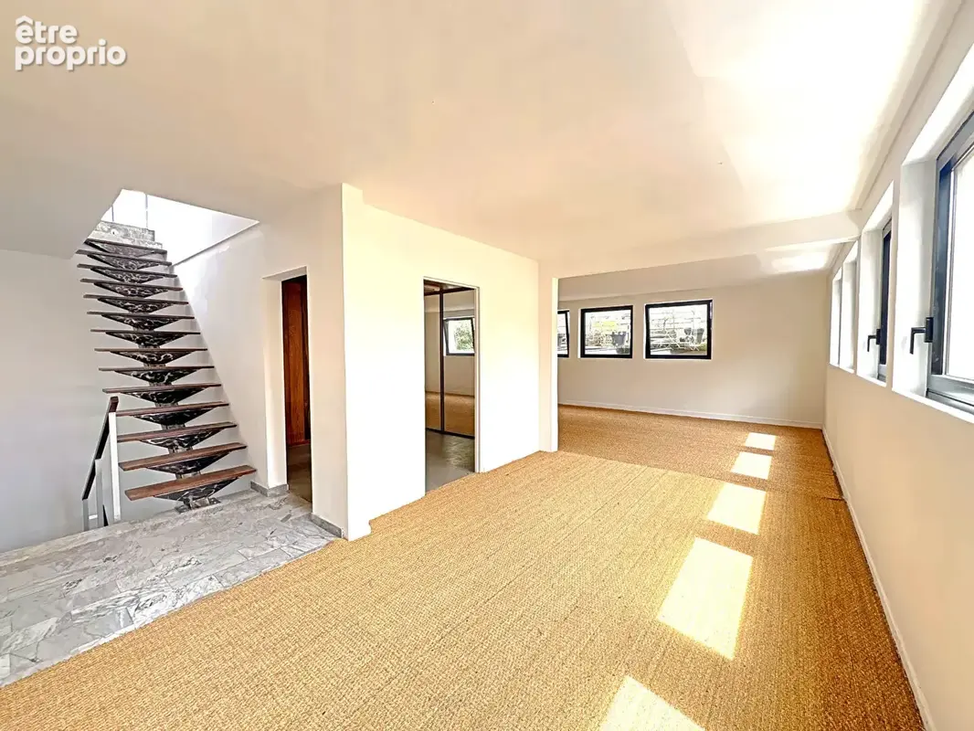 Toulouse - les chalets - immeuble de 242,10 m²  de bureaux ou  d'habitation avec rooftop. de 93,40 m² - photo 9