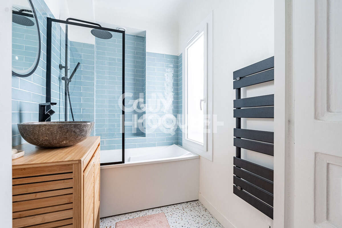 Appartement à ASNIERES-SUR-SEINE