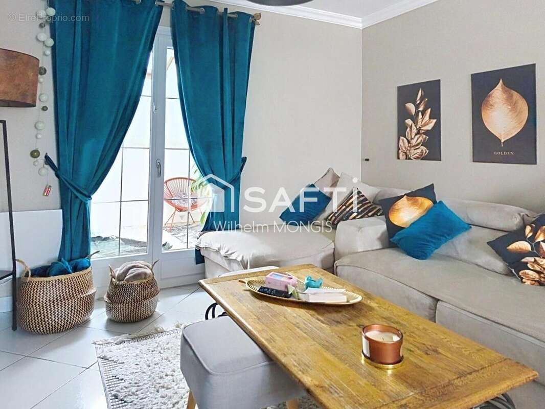 Maison 156 m² à Fosses  - photo 2