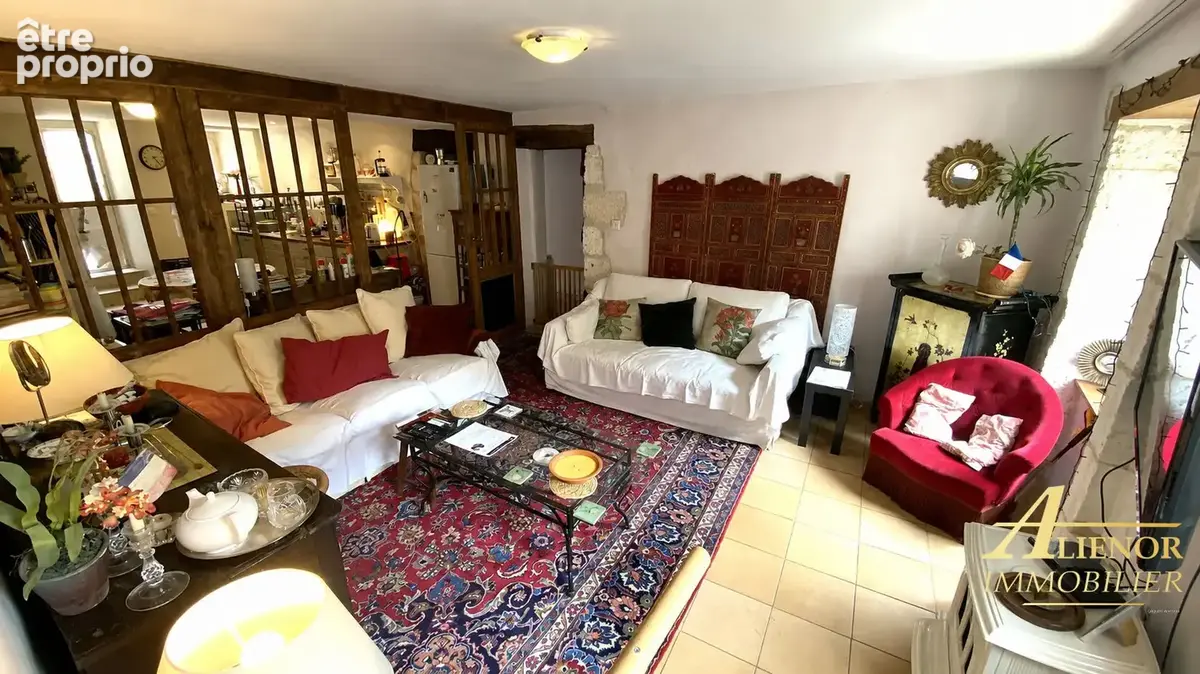 Maison de caractère en pierre avec grange - Bourdeilles 24310 - photo 4