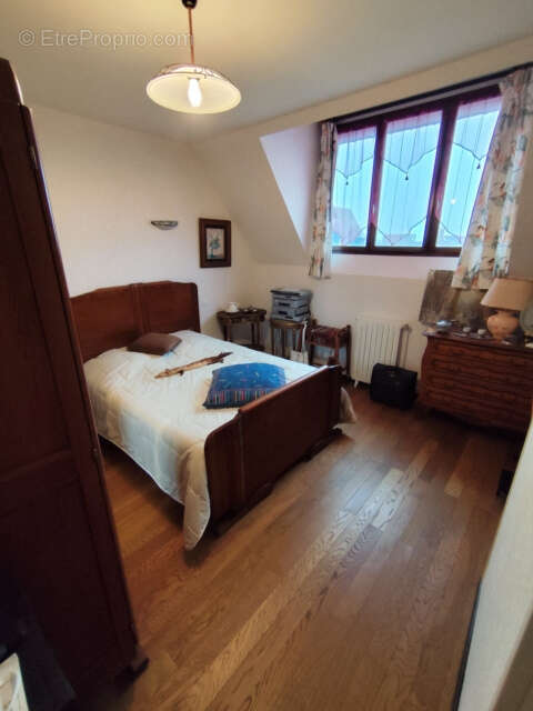 Maison à GREGES