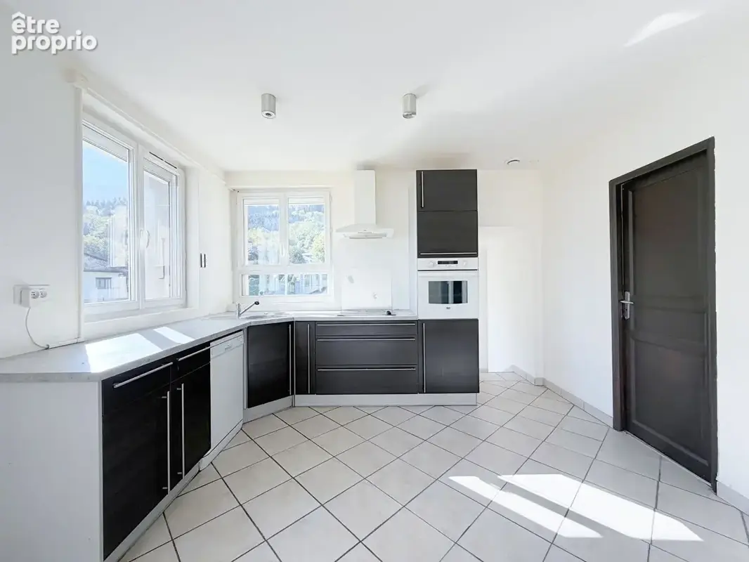 A vendre, appartement t4 avec potentiel, jardinet et parking privé, scionzier - photo 10