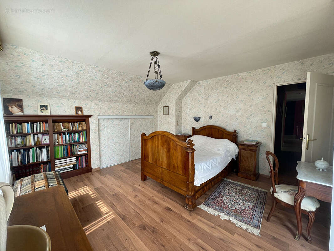 Maison à VILLARS-SOUS-DAMPJOUX