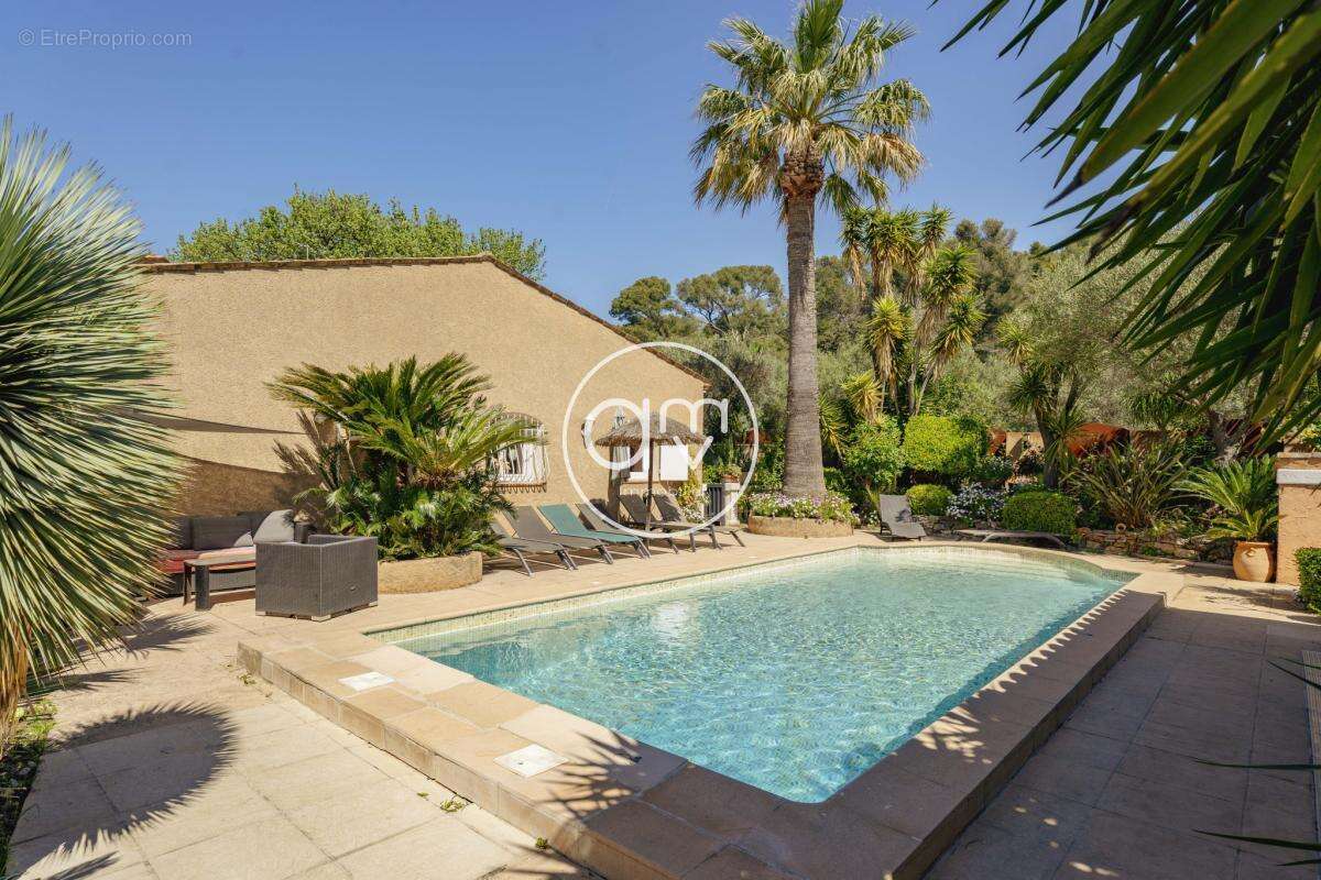 Carqueiranne - propriete de charme - piscine - parcelle 5200 - photo 21