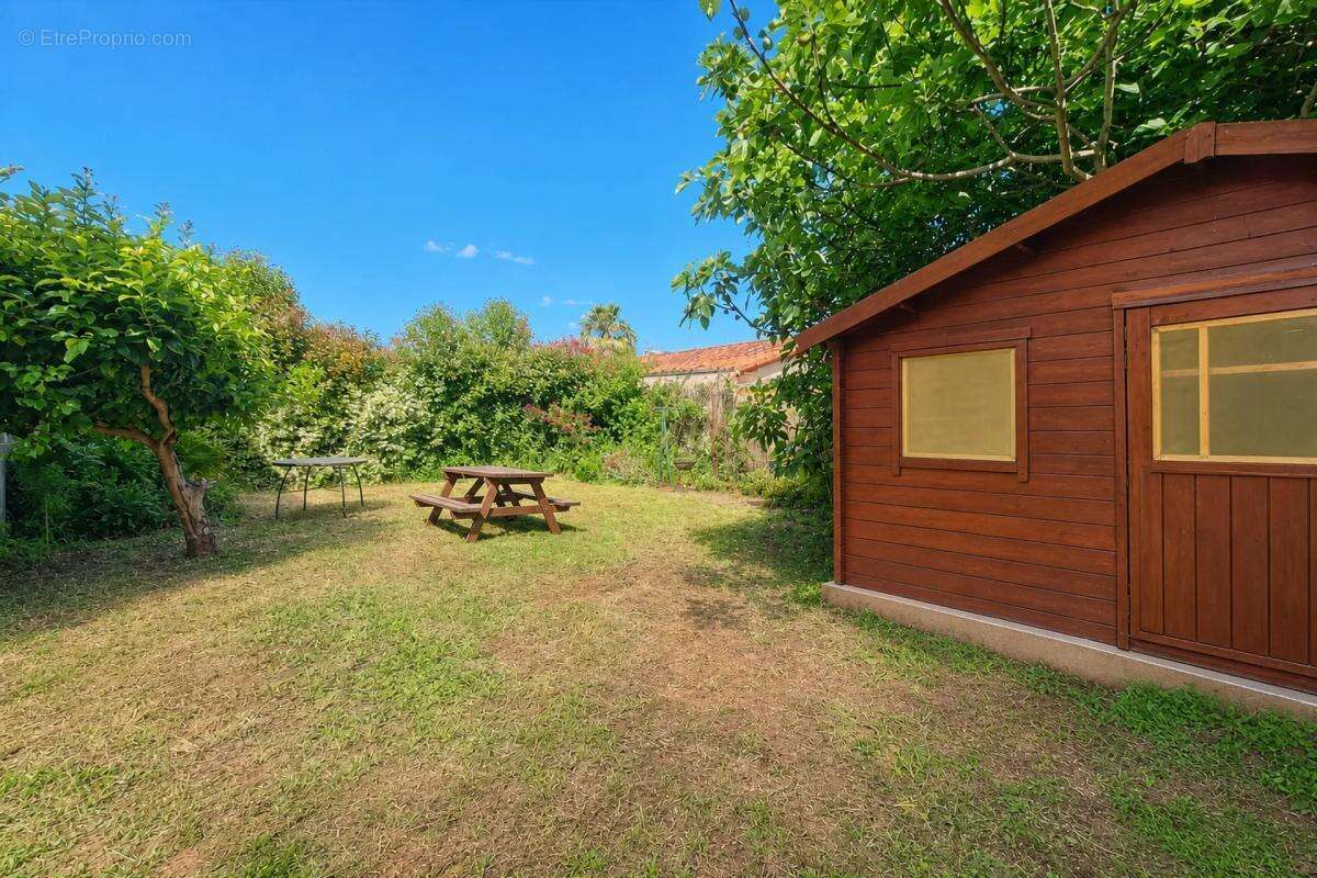 Grande Maison Louée 7 Pièces à Villelongue - photo 21