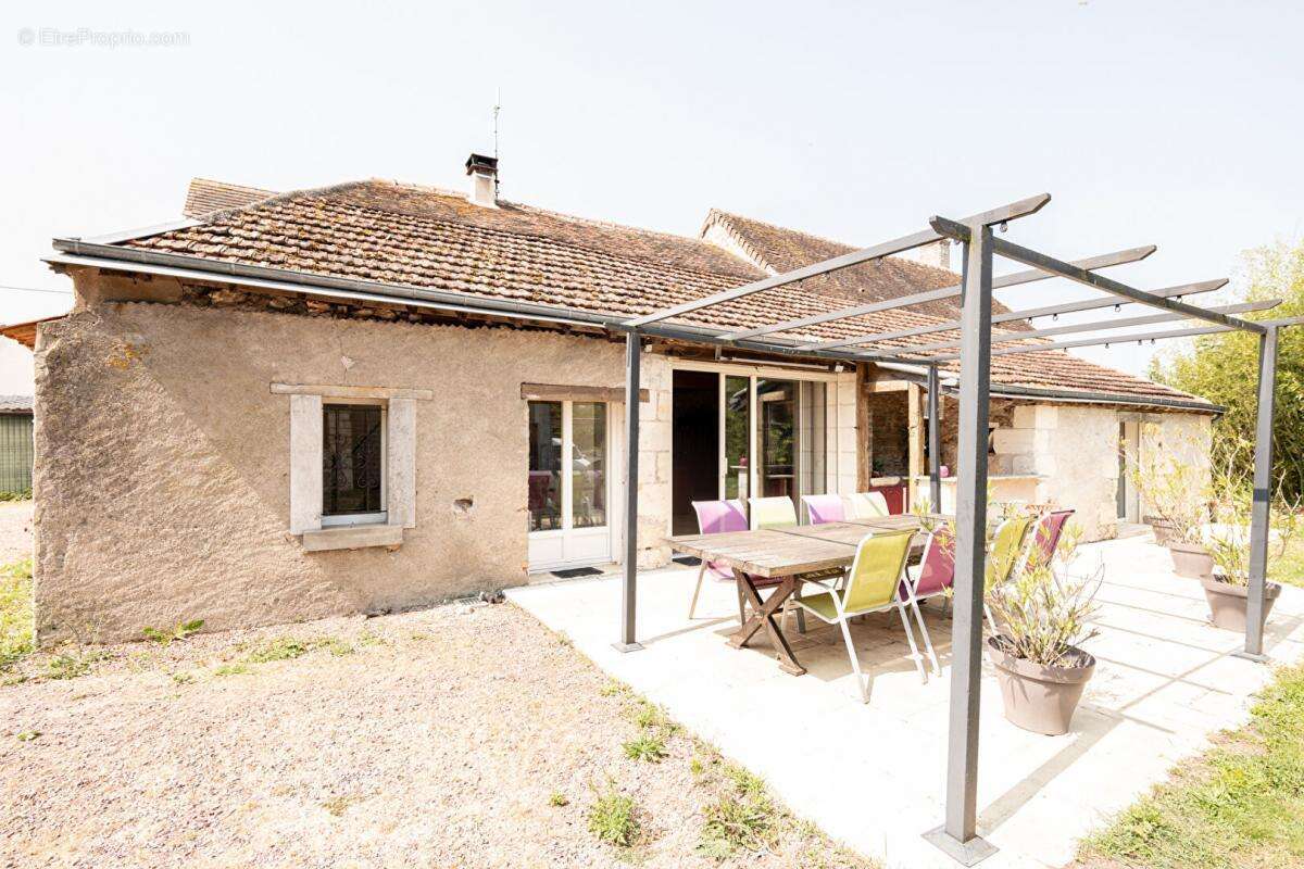 Maison à ATHEE-SUR-CHER