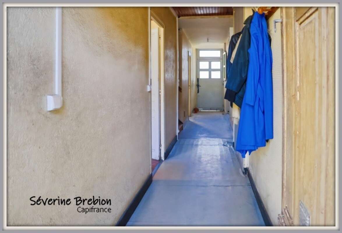  Grande maison à rénover + atelier – Idéale pour famille ou investisseur – Celles-sur-Durolle (63) - photo 5