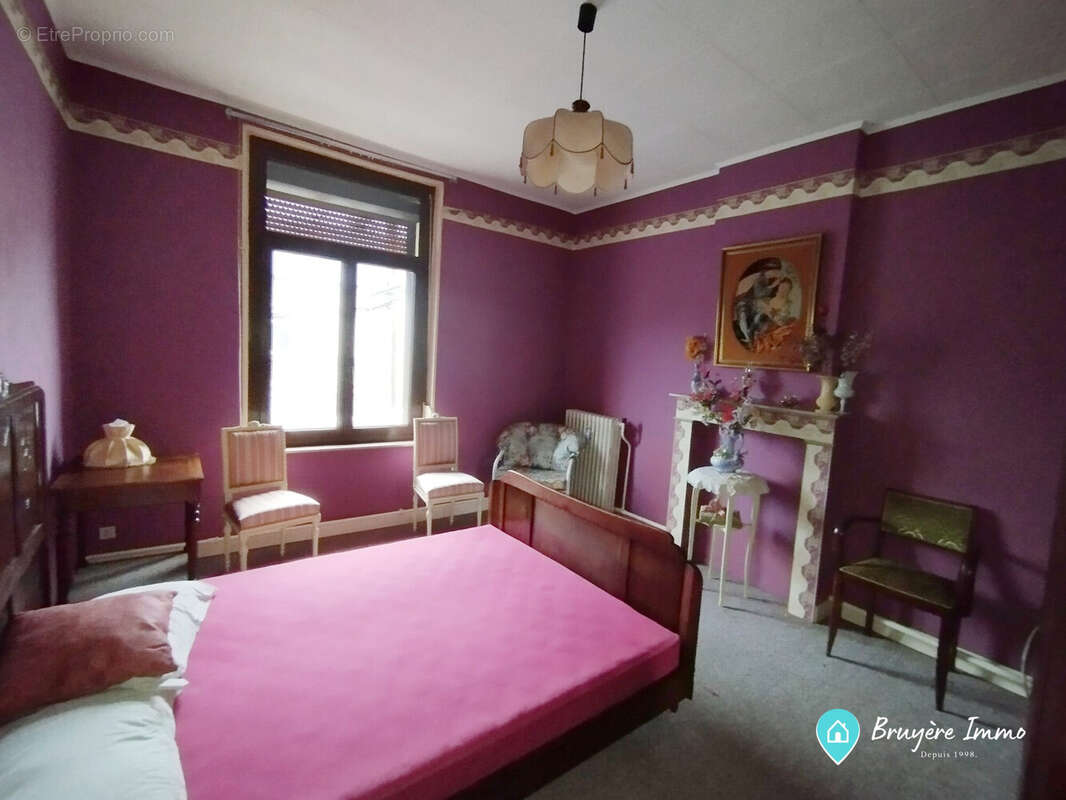 Maison à AULNOYE-AYMERIES