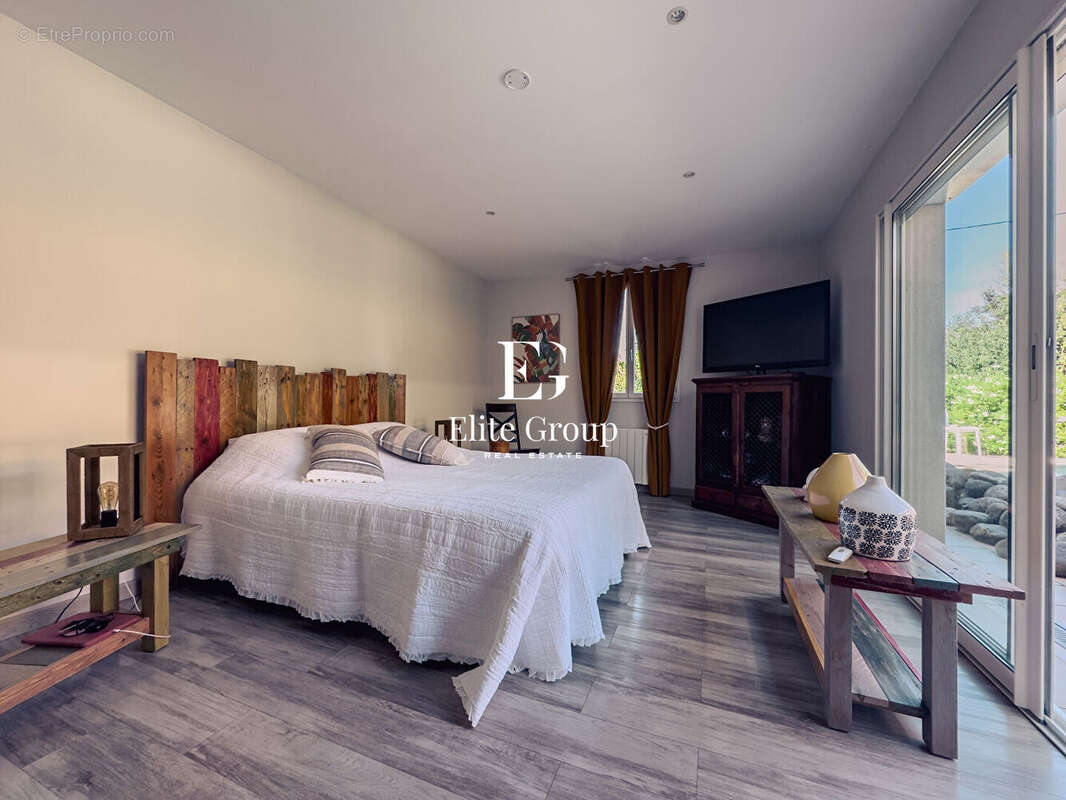 Maison à CHATEAUNEUF-SUR-CHARENTE