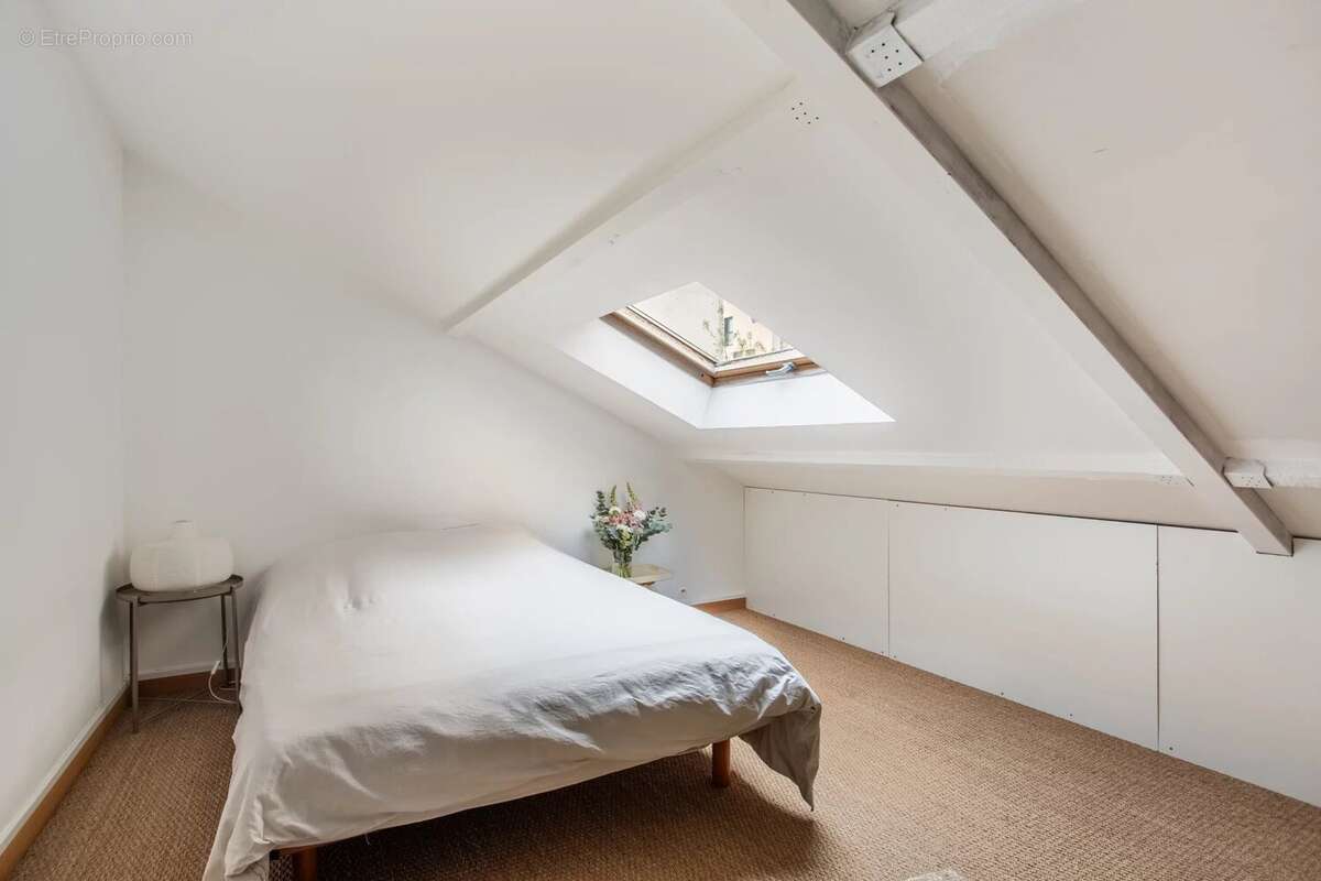Appartement à PARIS-19E