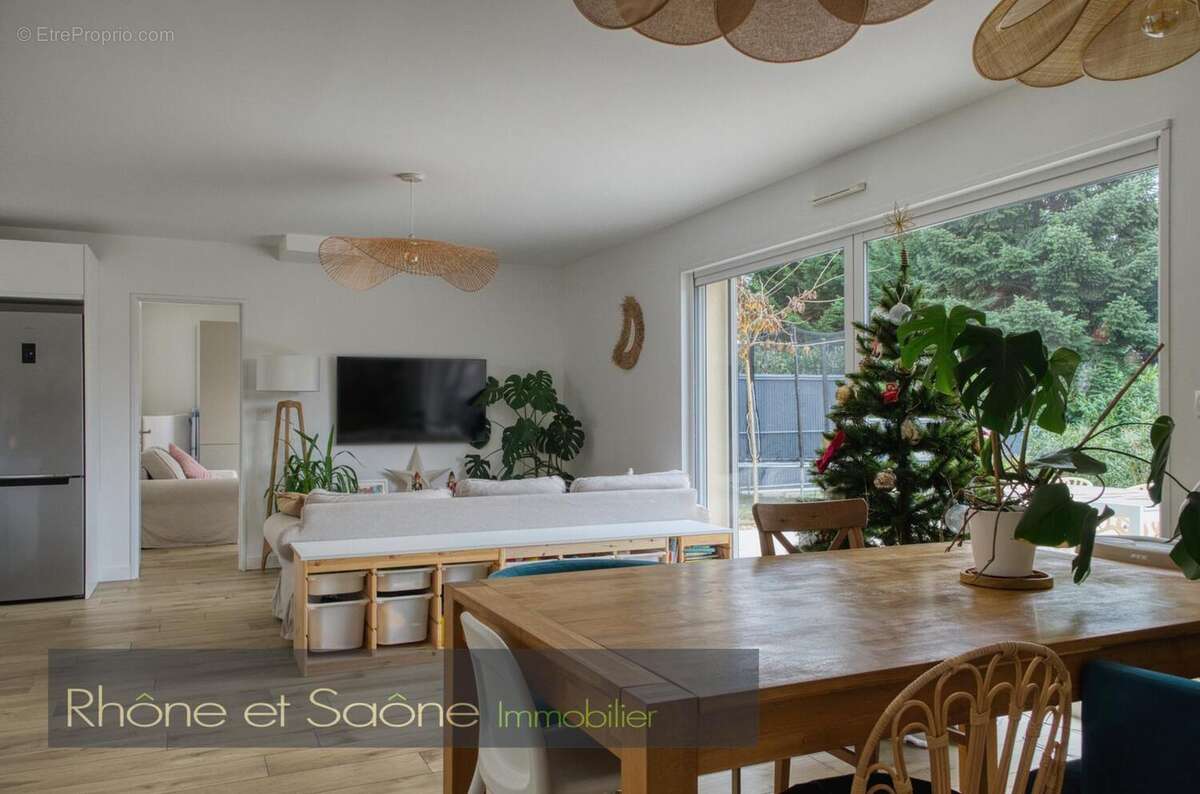 Photo 5 - Maison à REYRIEUX