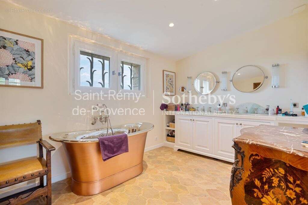 Maison à EYGALIERES