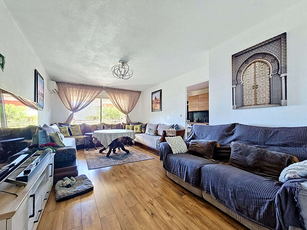 Appartement à MARSEILLE-12E