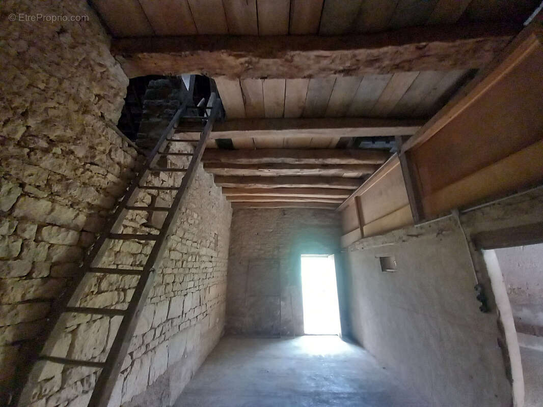 Maison à BICHES