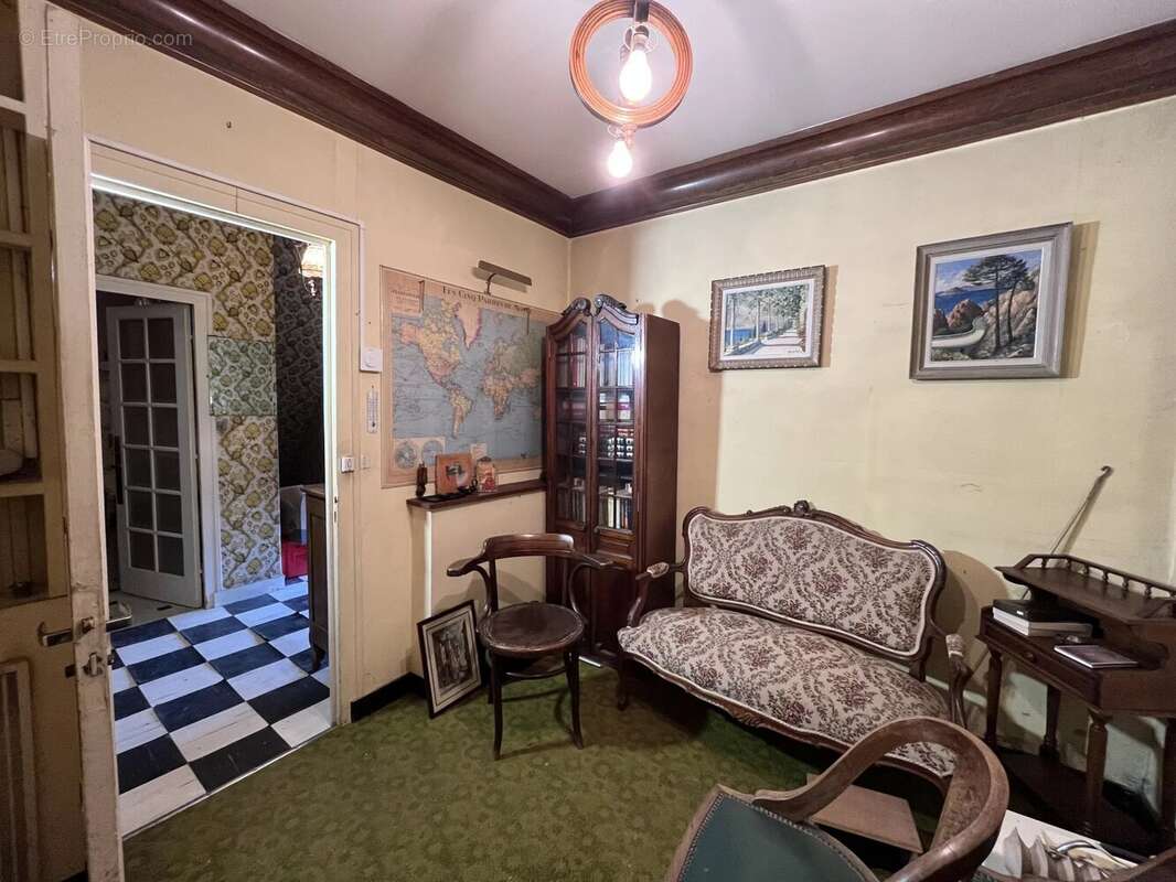 Maison à POIGNY-LA-FORET