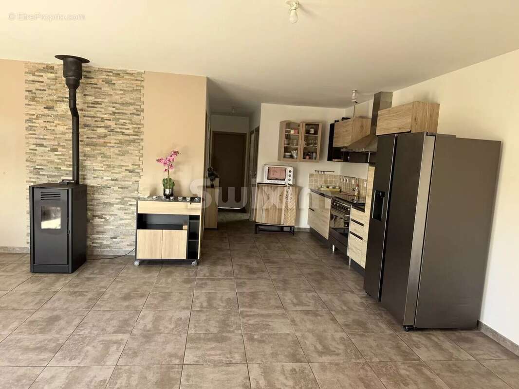 Maison à LA COUCOURDE